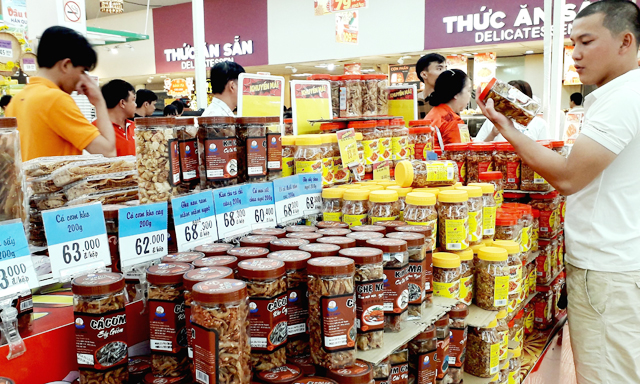 Nắm bắt công nghệ để cứu bán lẻ Việt