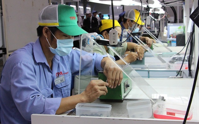 Nhu cầu tuyển dụng lao động của TPHCM là 320.000 chỗ làm