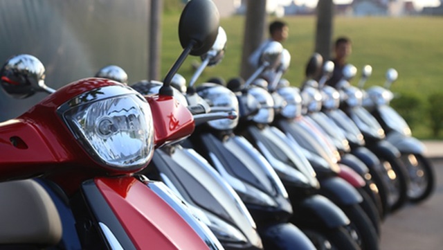Sức mua xe máy Honda giảm 44% trong tháng sau Tết