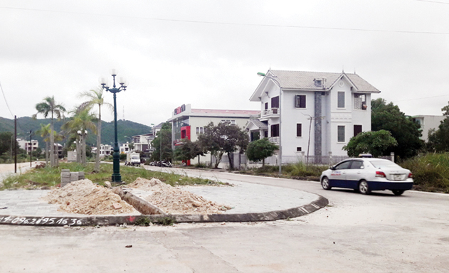 Môi giới kiếm bộn tiền từ đất Vân Đồn?