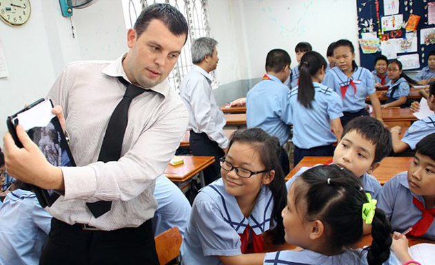 Gỡ vướng lao động nước ngoài đóng BHXH