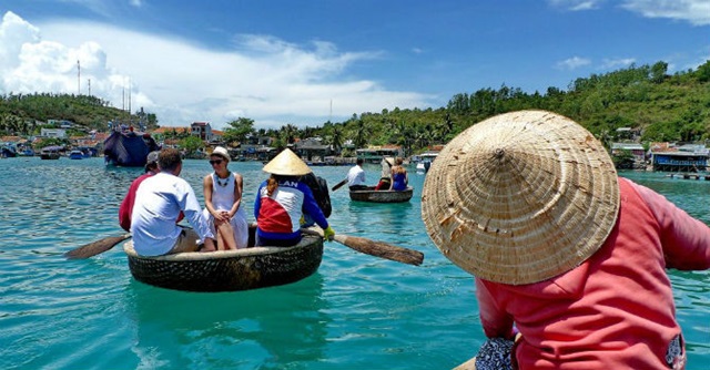 Khách du lịch Trung Quốc đến Việt Nam giảm, khách Hàn Quốc, Thái Lan tăng mạnh