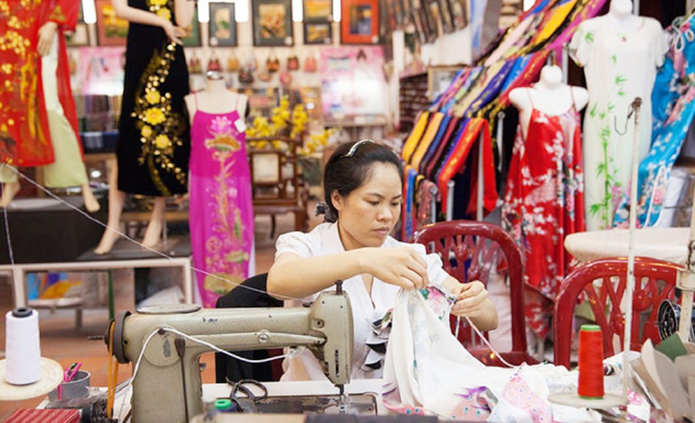 Quản hộ kinh doanh sao cho danh chính ngôn thuận?