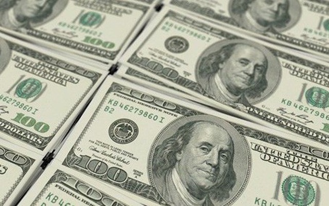 Giá USD thế giới tăng, trong nước vẫn đứng yên