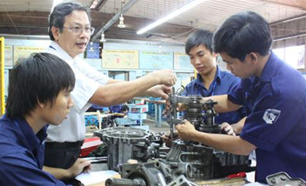 Khó tuyển được lao động khi thị trường lệch ngành nghề đào tạo