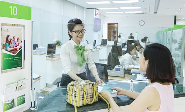 Bội thu từ mảng dịch vụ