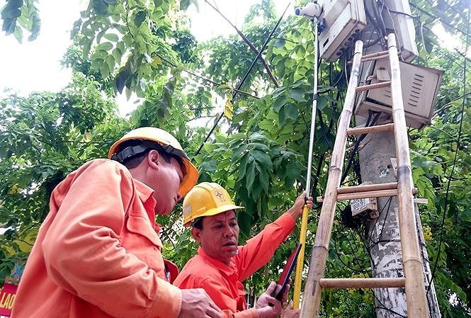 Thủ tướng yêu cầu kiểm tra việc điều chỉnh giá điện