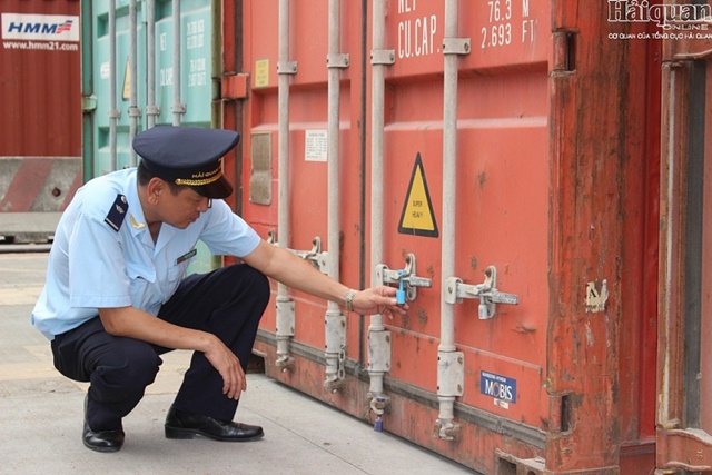 Giảm được 2.748 container phế liệu lưu giữ tại cảng biển