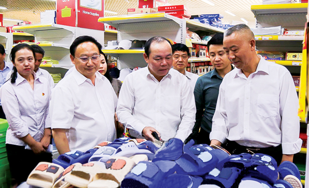 Liên minh HTX Việt Nam tăng cường hợp tác với Liên đoàn HTX Cung tiêu Vân Nam Trung Quốc
