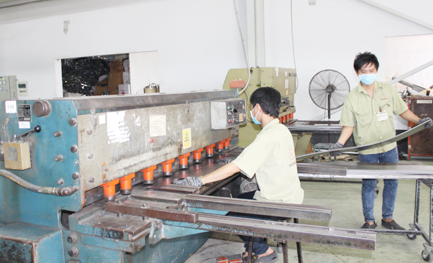 Chưa gỡ được nút thắt chi phí cho doanh nghiệp
