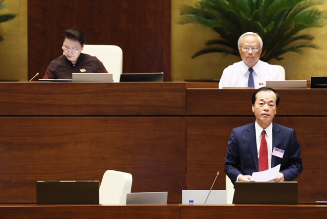 Đại biểu chưa hài lòng về trả lời chất vấn của Bộ trưởng Bộ Xây dựng