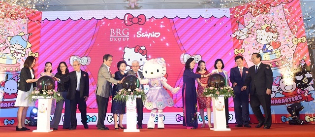 Hello-Kitty4-5896-1559721906.jpg