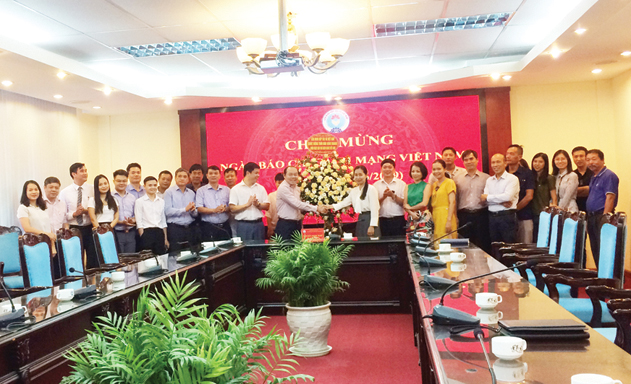 Liên minh HTX Việt Nam chúc mừng ngày Báo chí Cách mạng Việt Nam