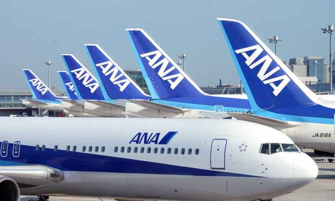 <p class="Normal">
<strong>3. ANA All Nippon Airways</strong></p><p class="Normal">Xếp hạng năm 2018: thứ 3</p><p class="Normal">ANA All Nippon Airways đã giành được giải thưởng dịch vụ sân bay tốt nhất thế giới, kinh doanh dịch vụ ăn uống tốt nhất trên thế giới, hạng thương gia tốt nhất ở châu Á và nhân viên hàng không tốt nhất tại Nhật Bản trong năm nay. Photo: AP</p>