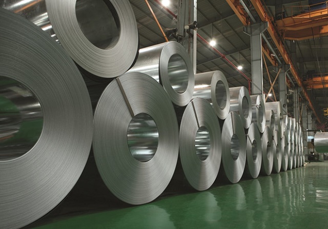 Một công ty bán 19 triệu cổ phiếu của Thép Nam Kim, nhiều lãnh đạo mua vào