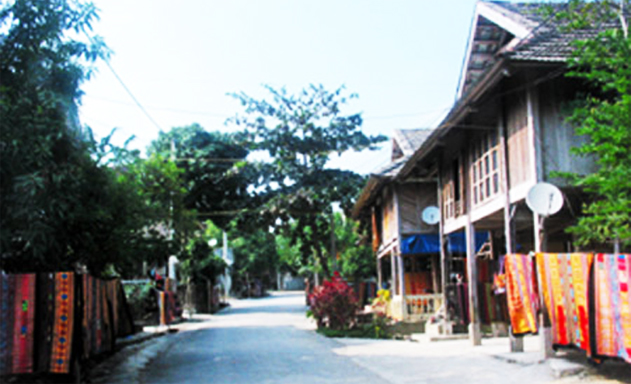 Mai Châu: Chuyển biến trong công tác vệ sinh môi trường nhờ HTX