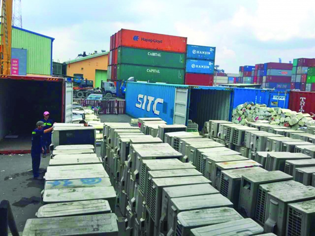 Hơn 500 container phế liệu không đủ tiêu chuẩn bị đưa ra khỏi lãnh thổ Việt Nam