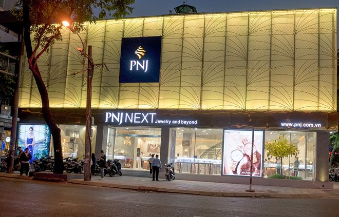 Cổ phiếu PNJ lên đỉnh 1 năm nhờ giá vàng
