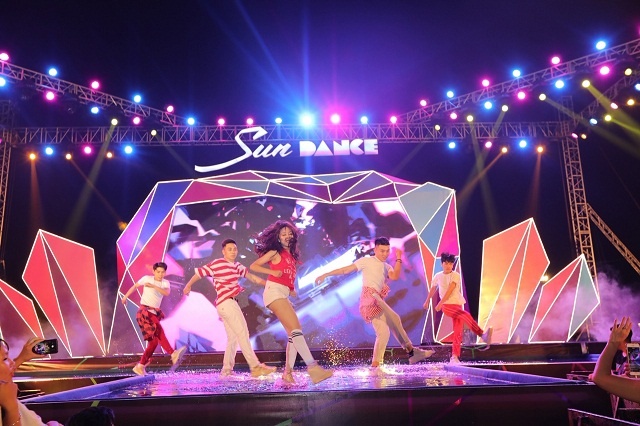 Anh-1-Sun-Dance-Festival-Le-ho-9391-6410