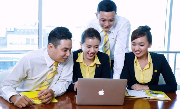 Biến động nhân sự ngân hàng trước làn sóng công nghệ số