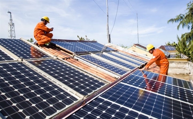 Kiến nghị mua điện mặt trời áp mái ở mức 9,35 cent/kWh
