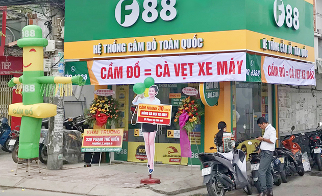 Chuỗi cửa hàng cầm đồ hấp dẫn nhà đầu tư