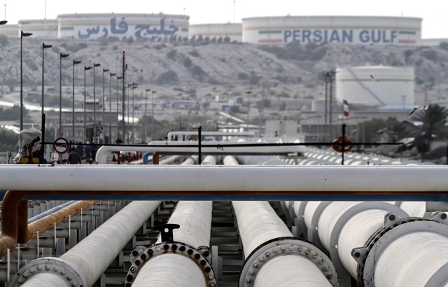 Giá dầu châu Á đi lên sau cam kết cân bằng thị trường của OPEC