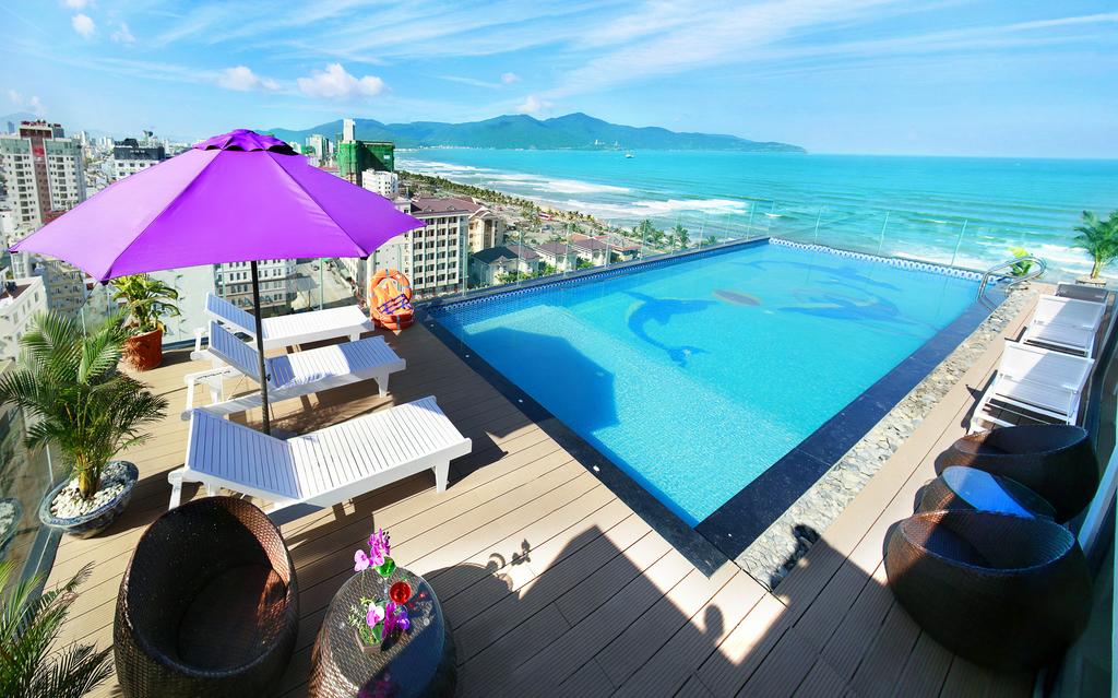 Khách sạn 4 sao Đà nẵng cung tăng giá giảm
