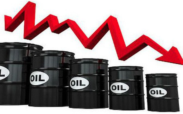 Giá dầu tiếp tục giảm thêm 1%