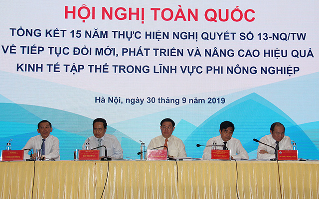 Pho-thu-tuong-Vuong-Dinh-Hue-C-1237-8051