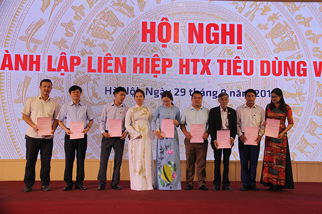 Thành lập Liên hiệp HTX tiêu dùng Việt Nam