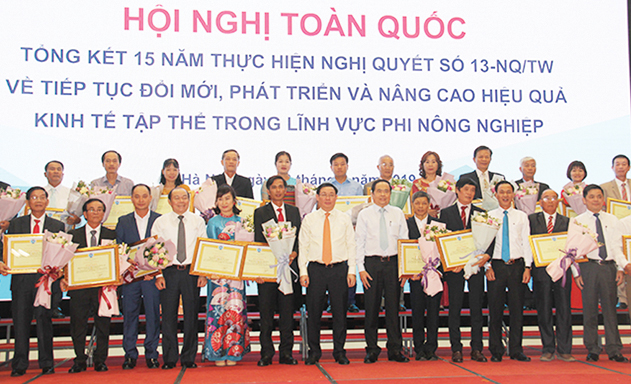 Tiếp tục đổi mới, nâng cao hiệu quả kinh tế tập thể lĩnh vực phi nông nghiệp