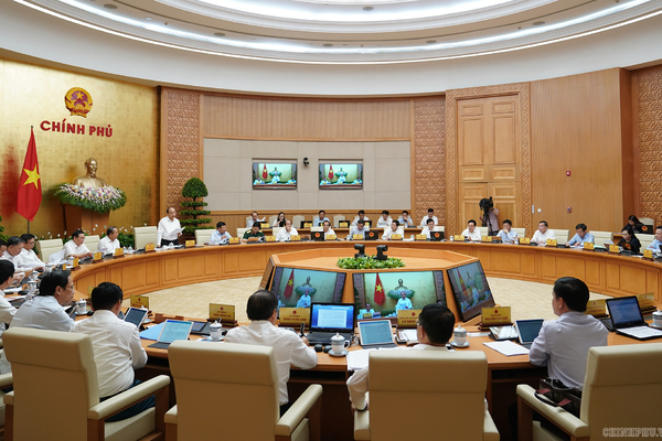 Chính phủ họp phiên thường kỳ tháng 9