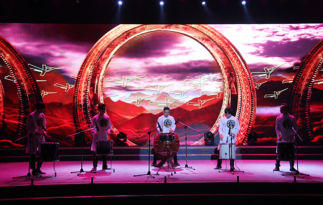 Tiet-muc-bieu-dien-Tieng-trong-3693-1494