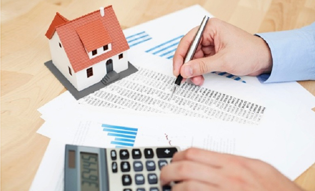 Rình rập 'bẫy' đặt cọc giữ chỗ