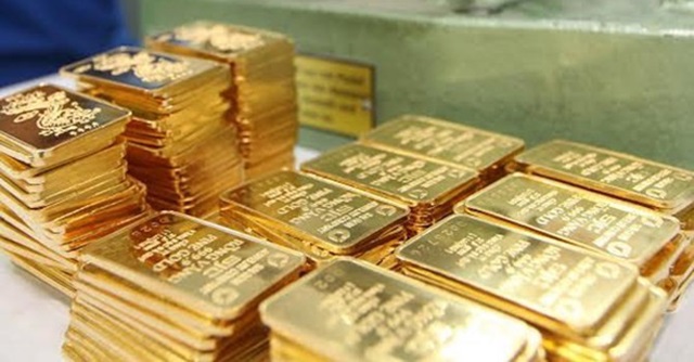 Giá vàng SJC quay đầu giảm nhẹ