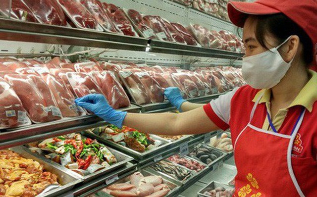 Thịt nhập khẩu tràn vào siêu thị Việt