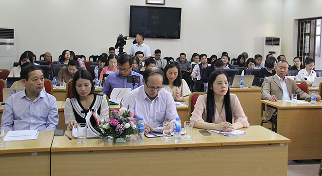 Cac-nha-bao-tham-gia-hop-bao-3582-157345