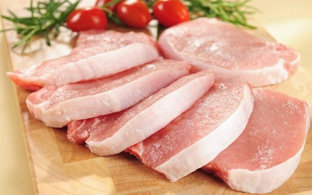Giá thịt lợn tăng cán mốc 200.000 đồng/kg