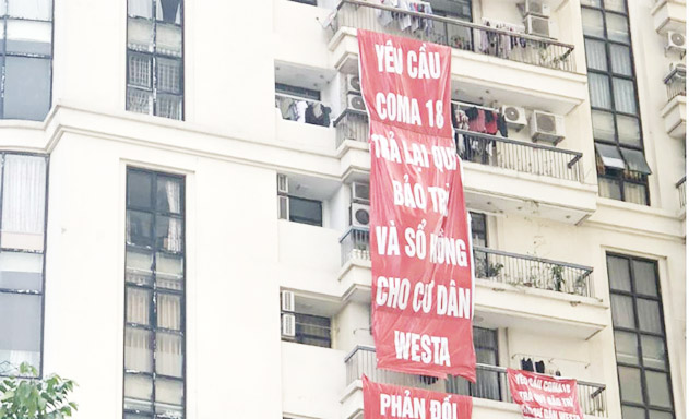 Mạnh tay với chậm trả sổ đỏ