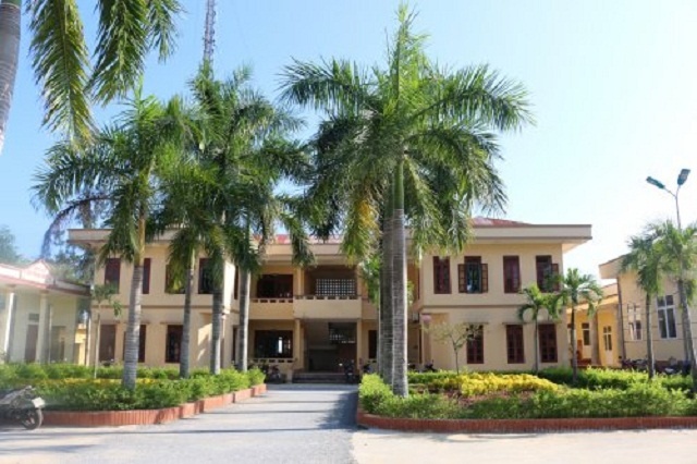 Khuon-vien-cong-so-xa-Hoang-Ph-3426-6697