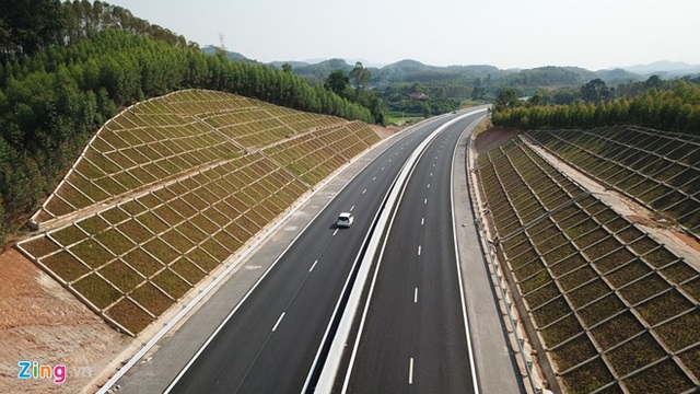 Bắt đầu khai thác cao tốc Bắc Giang - Lạng Sơn