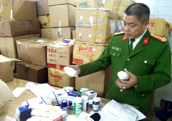 Phát hiện đường dây sản xuất tân dược giả quy mô lớn
