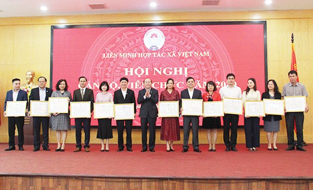 Trang-2-Anh-2-bai-Chinh-5668-1579182414.