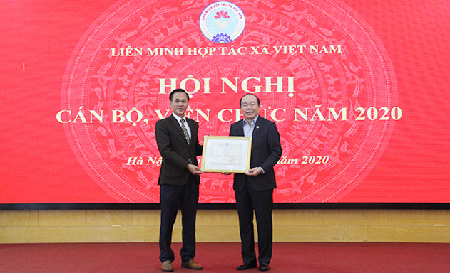Trang-2-Anh-4-bai-Chinh-8250-1579182414.