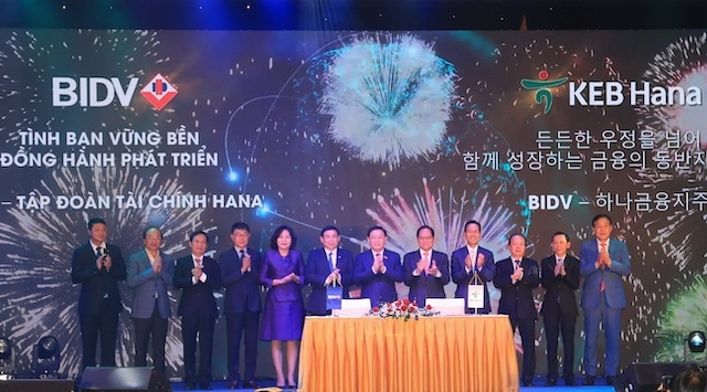 keb-hana-bank-mua-co-phan-BIDV-6344-1579