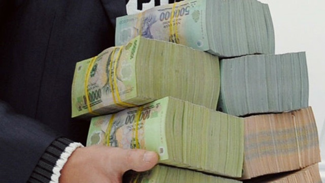 Cận Tết, Ngân hàng Nhà nước bất ngờ hút bớt tiền về