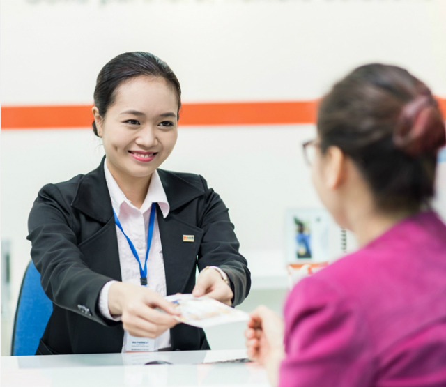 Khai lộc đầu xuân, nhận lì xì may mắn từ SHB