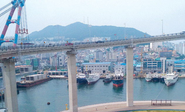 Anh-4-bai-DEN-BUSAN-DI-XEM-GIA-2339-8792