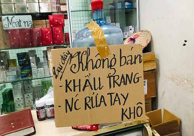 Vẫn khan hiếm khẩu trang, nước sát trùng